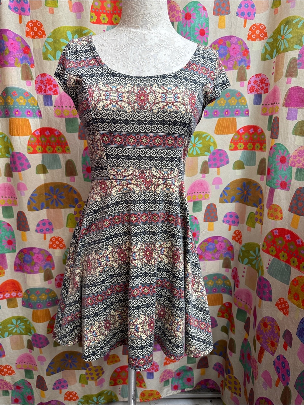 Vibe Sportswear Cap Sleeve Dress. Medium